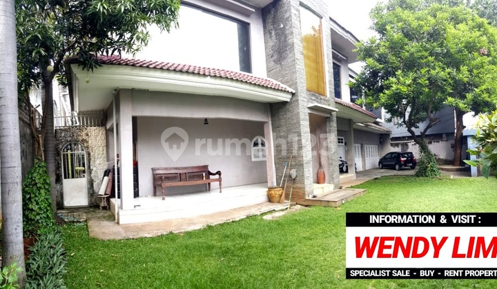 DIJUAL RUMAH at Jl MAMPANG PRAPATAN, JAKSEL (SANGAT MENARIK) DIJUAL RUMAH at Jl MAMPANG PRAPATAN, JAKSEL (SANGAT MENARIK)