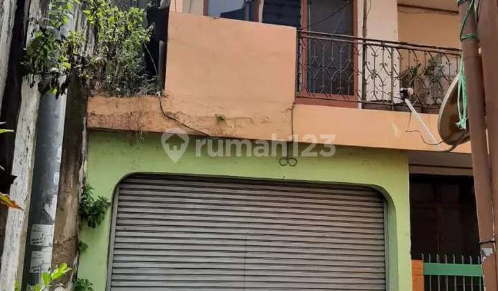 Rumah Hook Masuk Gang, Cocok Kost kostan, 100 Meter Ke Salemba Raya, Persis Sebelah Rs Carolus Rumah Hook Masuk Gang, Cocok Kost kostan, 100 Meter Ke Salemba Raya, Persis Sebelah Rs Carolus