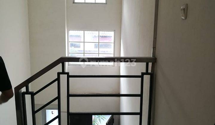 Dijual Rumah Green Ville Jalan Lebar 3 Lantai 1