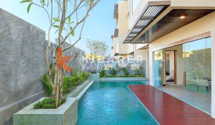 SPACIOUS TWO BEDROOM COMPLEX VILLA WITH ENCLOSED LIVING IN NUSA DUA (AVAILABLE ON MARCH 22TH 2023) YRR3009 1