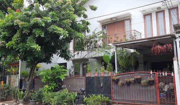 Rumah Lingkungan Exclusive di Bintaro Tangerang Selatan 1