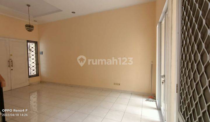 DIJUAL CEPAT !! Rumah SIAP HUNI Jalan 2 Mobil di Kelapa Kopyor , Bisa Nego  2