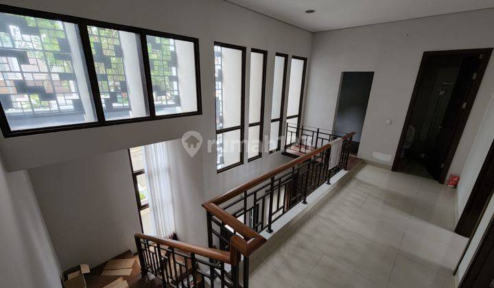 WANT TO SALE Rumah luas asri nyaman di jakarta selatan 1