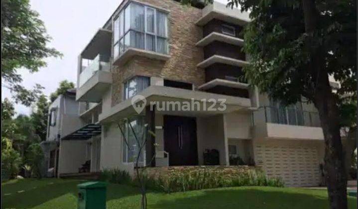 Rumah Hoek Asri Taman Luas di BSD De Latinos 2