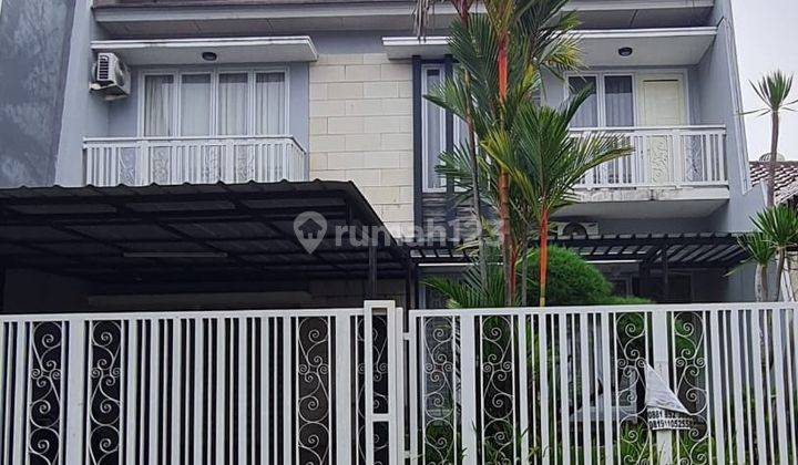 Dijual rumah 2 lantai di villa melati mas 1