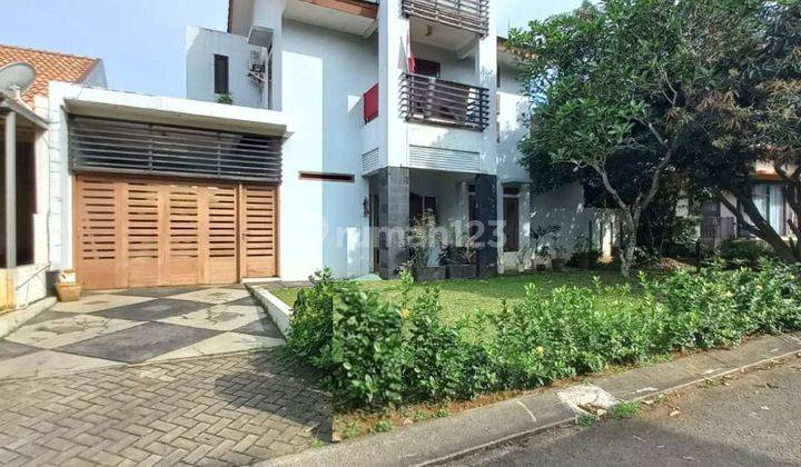 Rumah Keluarga Exclusive Super Luas Strategis Dan Nyaman Di Taman Chrysant 2 BSD 1