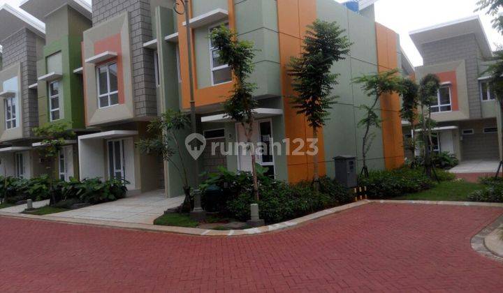 Di jual rumah Arcadia village gading serpong 1