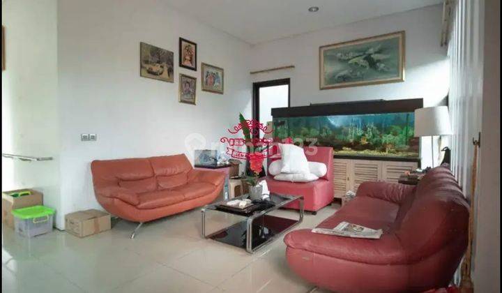 Villa Jual Lokasi Gatot Subroto Barat 2