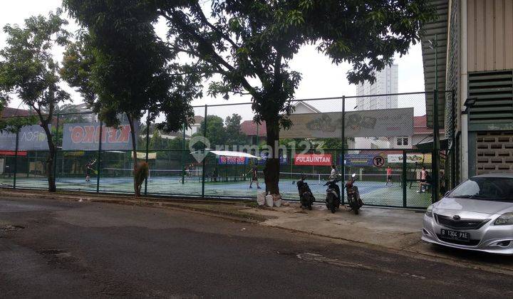 Rumah 2 Lantai Bagus Hadap Prisma Sport Club 1