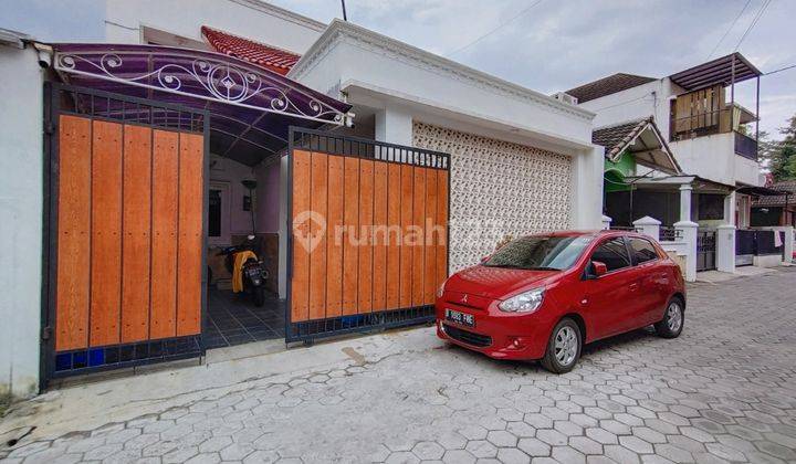 Rumah Di Area Jalan Tajem Utara Stadion Maguwo 1