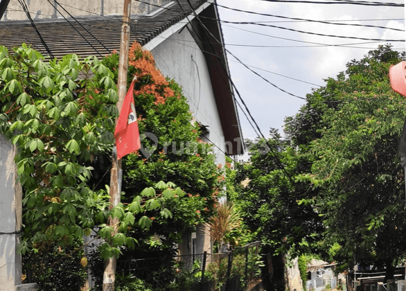 Rumah Tua Hitung Tanah, Lenteng Agung Area, Cocok Kost2an 2