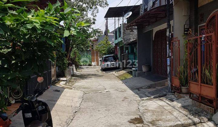 Rumah 2 lantai strategis dekat summarecon perwira bekasi  1