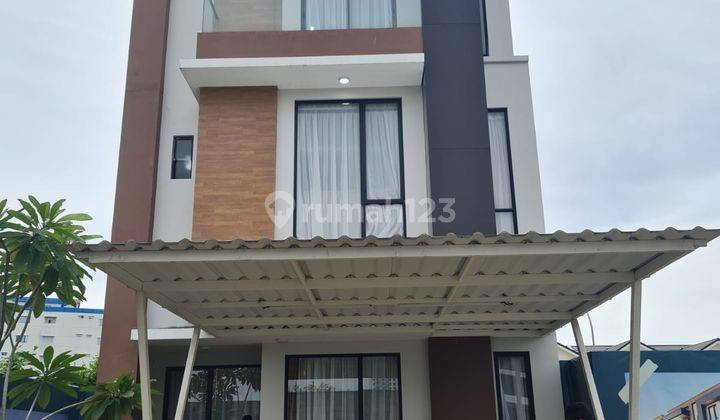 Rumah Baru 3 lantai Alam Sutera Tangerang 1