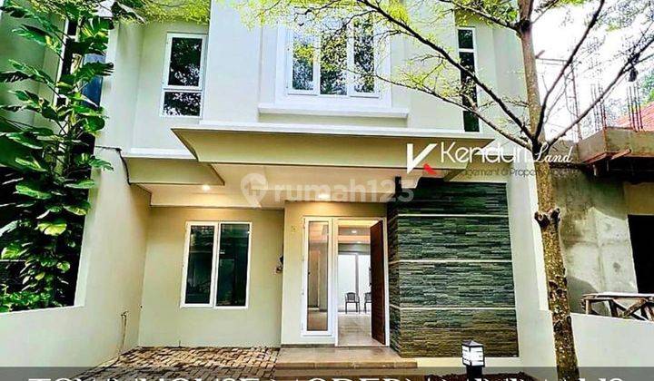 Green Townhouse Harmonis dan Nyaman Strategis dekat pintu toll 1