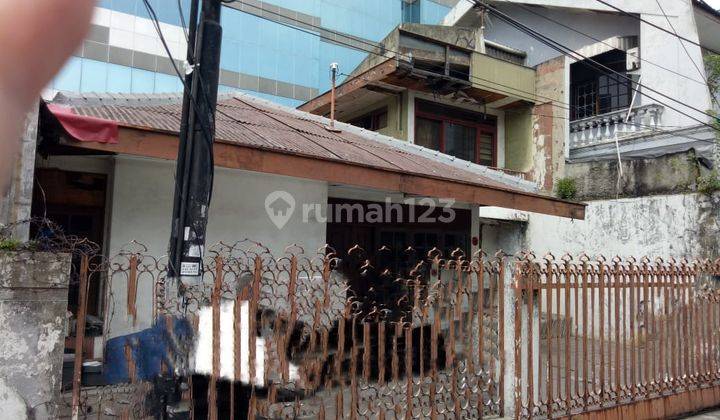 Di Jual cepat Rumah Tomang, Jalan Lebar 2 Mobil 1