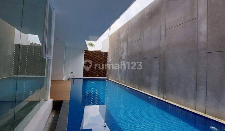 Rumah Baru Swimming Pool Pondok Indah 1