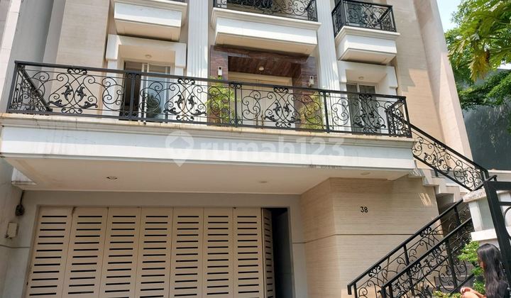 Perumahan Intercon, Kebon Jeruk, Jakarta Barat (RR)