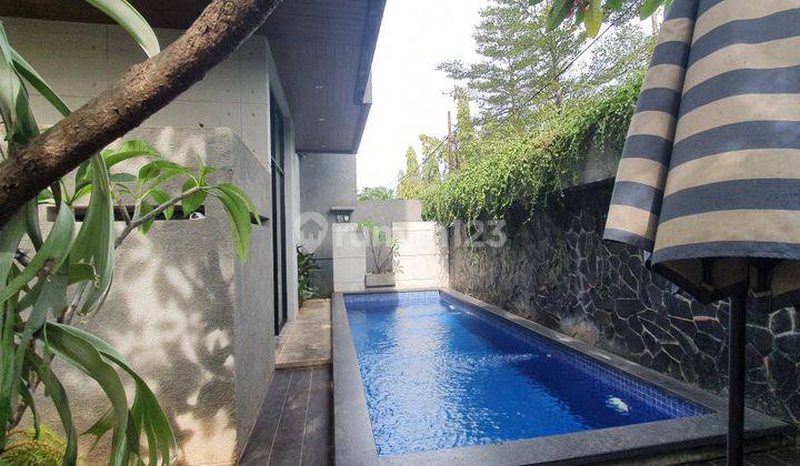 Rumah Minimalis Baru dan Modern di Jakarta Barat 2