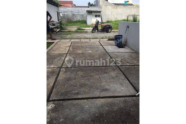 Rumah minimalis 2 lantai jatiwaringin Pondok Gede bekasi  2