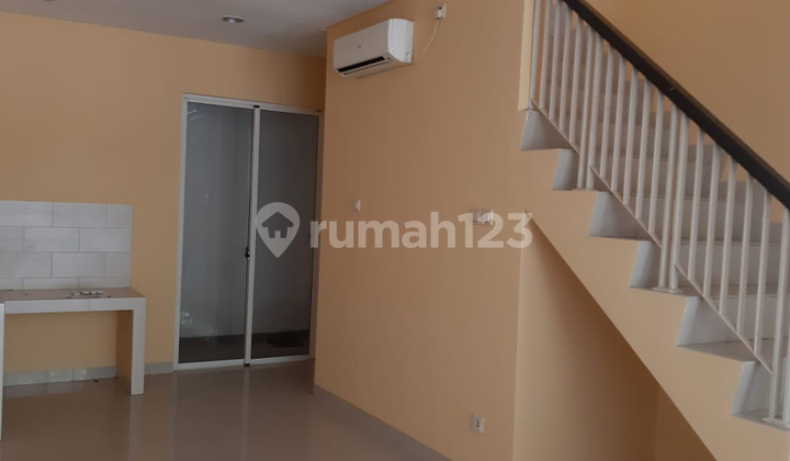 Rumah Kuda Laut PIK Murah Jalan Besar Bagus Rapih 1