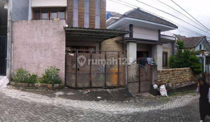 Rumah kost di Dinoyo Malang GMK00869 1