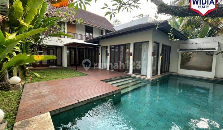 Rumah 2 Lantai Modern Private Pool di Antasari, Jakarta Selatan 1