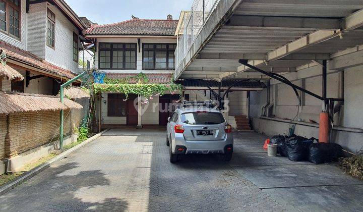 rumah mewah di renon,25 mtr dari jln utama dekat mall plaza renon 2