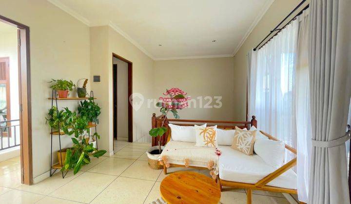 Villa for sale in Batu Belig location 2