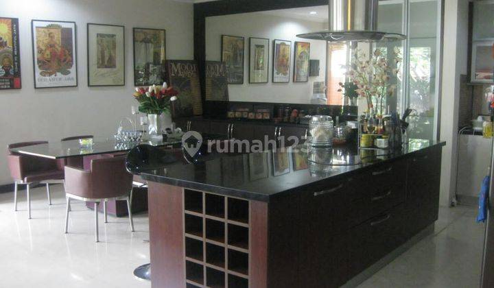 Rumah Type Resort Bali di Kemang Barat 2