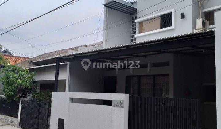 Dijual Rumah di Jl Kayu Putih (Pulo mas) dengan kos2an okupansi penuh (3 kamar) 1