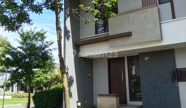 Rumah Hoek The Mozia Utara-Timur samping Taman ada Kelebihan Tanah 1.69M 2