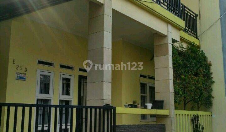 Rumah SHM 2 Lantai di Jl Kejaksaan, Kreo, Tangerang LT 80 m2 (10x8) LB 150 m2 KT 3 KM 3 2