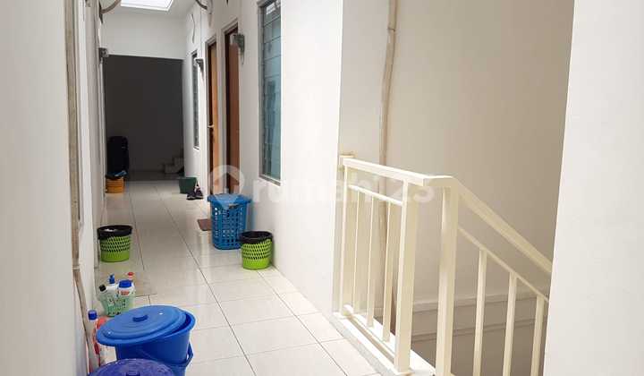 Rumah SHM 2.5 Lantai LT 161 m2 (7x23) LB 260 m2 Kos Aktif dekat Siwalankerto Permai Surabaya 2