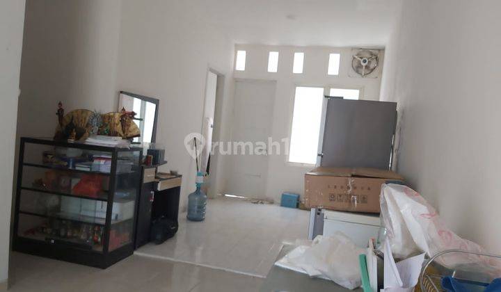 Di Sewa Atau di Jual Rumah 2 Kamar Dengan Kamar Utama Luas 2