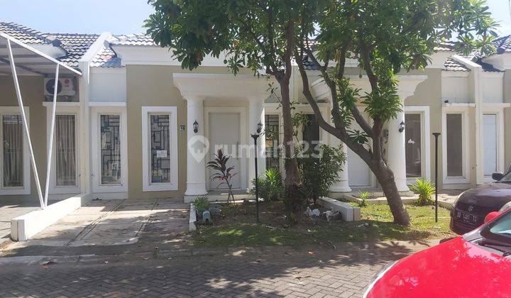 Di Sewa Atau di Jual Rumah 2 Kamar Dengan Kamar Utama Luas 1