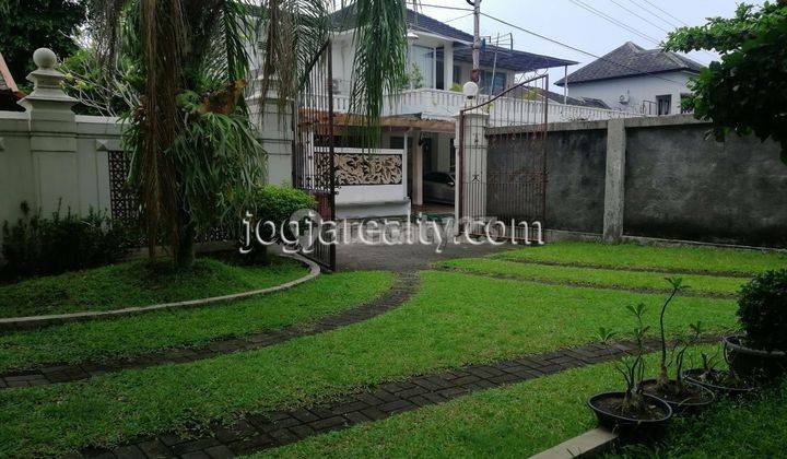 Rumah Megah Dijual Murah Di Lokasi Premiun Pogung.BURUAN NEGO SAMPAI DEAL !! 1