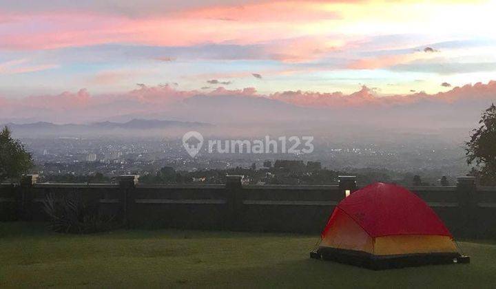 Rumah/ Villa siap huni lokasi dekat Peak Cafe 2