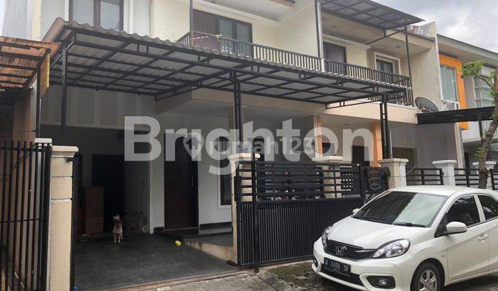 RUMAH 2 LANTAI ALAM HIJAU 1