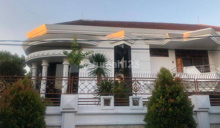 Rumah besar siap huni 1