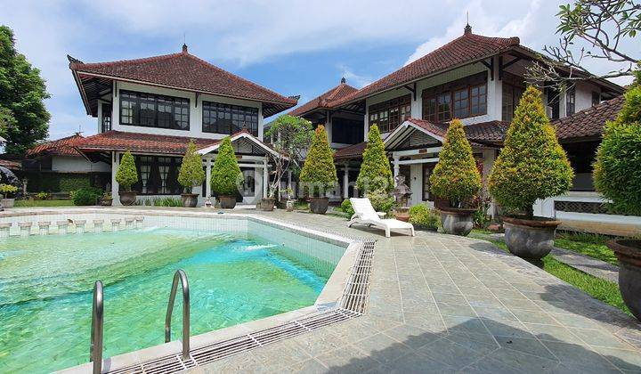 Turun Harga Dijual Villa Lokasi Premium Dekat Pusat Kota di Renon, Sanur 2