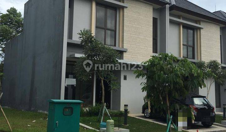 Dijual rumah langka di The Eminent Precia BSD 2