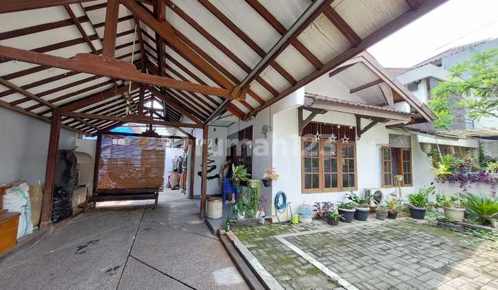 House for sale in Haji Nawi, South Jakarta 2