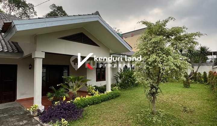 RUMAH MEWAH 1 LANTAI HALAMAN LUAS LOKASI PEJATEN KEMANG JAKSEL