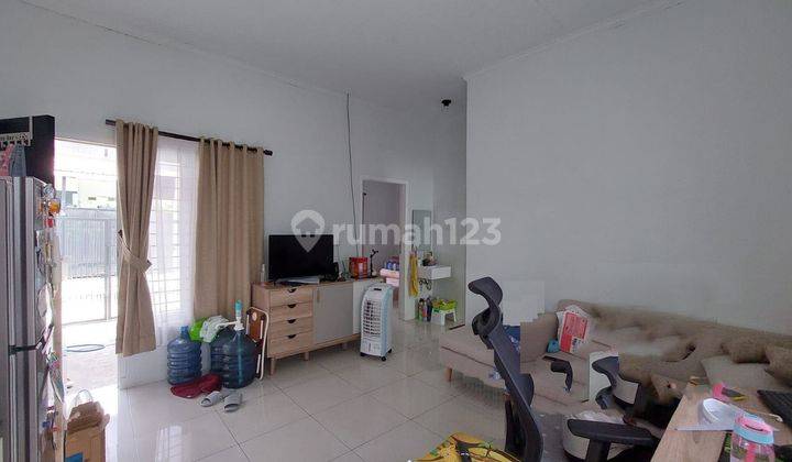 Rumah Minimalis Bagus Semi Furnish di Taman Cibaduyut Indah 1