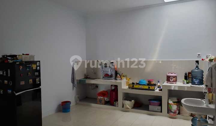 Dijual Rumah di Cluster Aralia, Harapan Indah, Bekasi 2