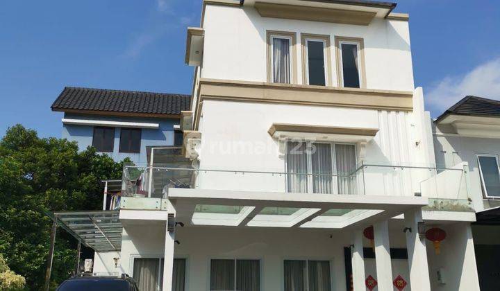 Rumah 3 Lantai Luas 11x15 161m2 Type 4KT di Casa Jardin Residence Jakarta Barat 1