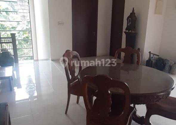 Rumah 2 lantai serasa tinggal di villa Greencove BSD Serpong 2