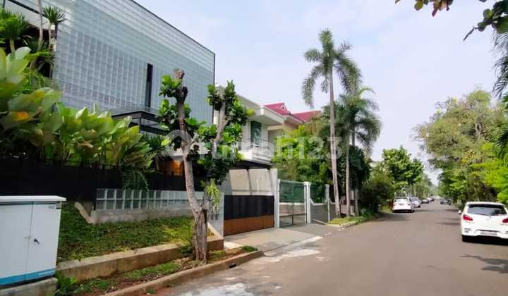 Rumah cluster 2lantai keren Buana Biru besar  2