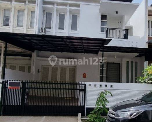 Dijual Rumah mewah  Permata Buana Jl. Pulau Peniki Kembangan Jakarta Barat 1