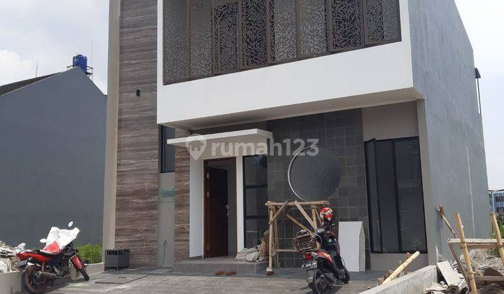 Rumah Baru Keren Lux Siap Huni Singgasana Paradana 1